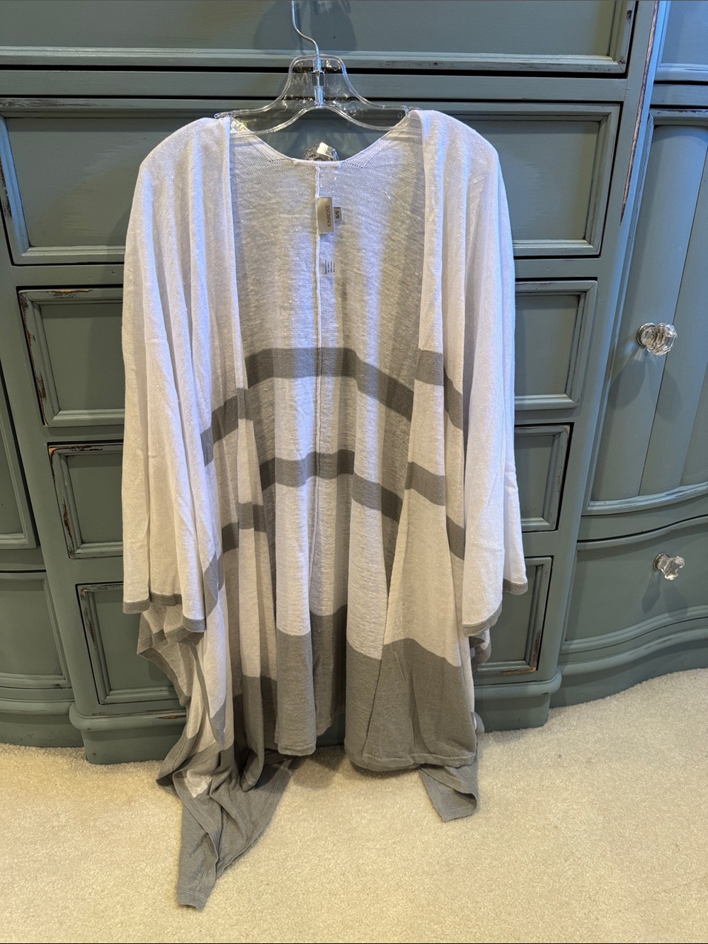 Kinross Light Gray Open-Front Knit Cardigan/Poncho